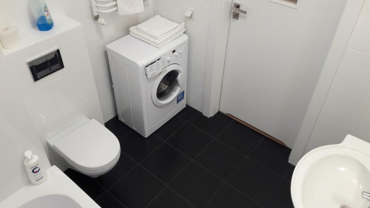 وارسو Newburg Apartments Wolska المظهر الخارجي الصورة
